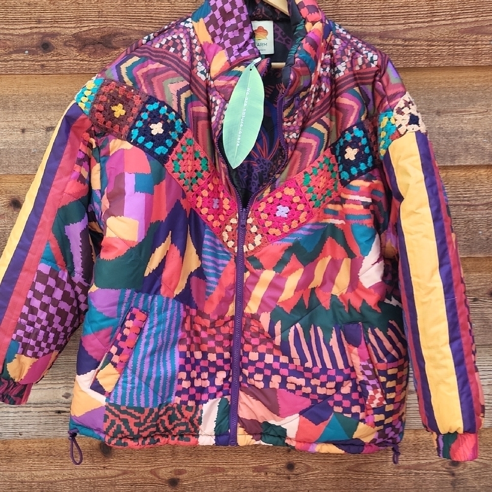 Farm Rio Red Abstract Reversable Puffer Large NWT Patchwork Women's